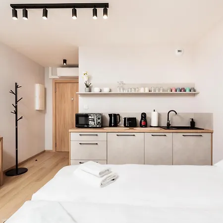 Apartment Of The Kings - Corner 12